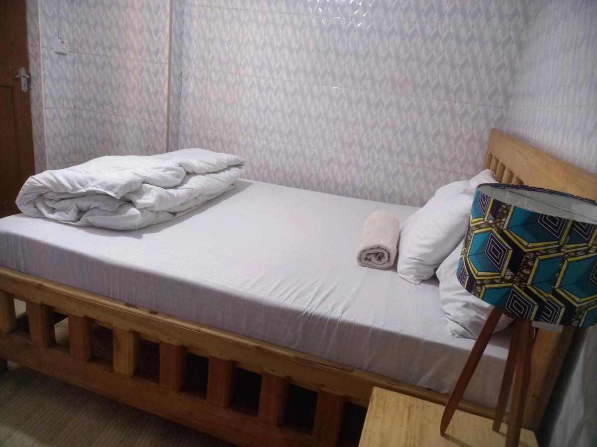 Emmy'S Backpackers Hostel Іринга Екстер'єр фото